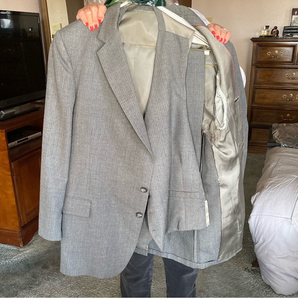 Mens Big & Tall 3-piece suit; pants, vest, and suit coat
